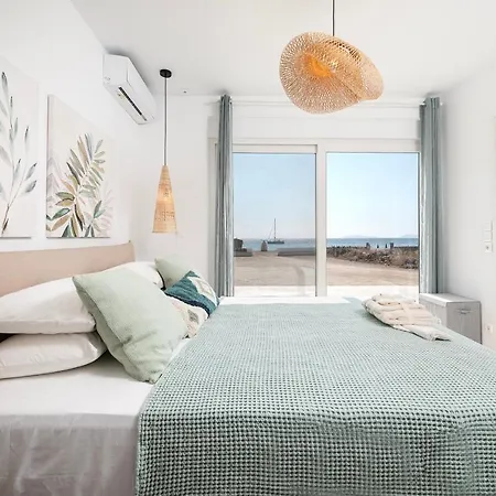 Дом отдыха Thalassa House *