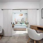 Thalassa House Holiday home